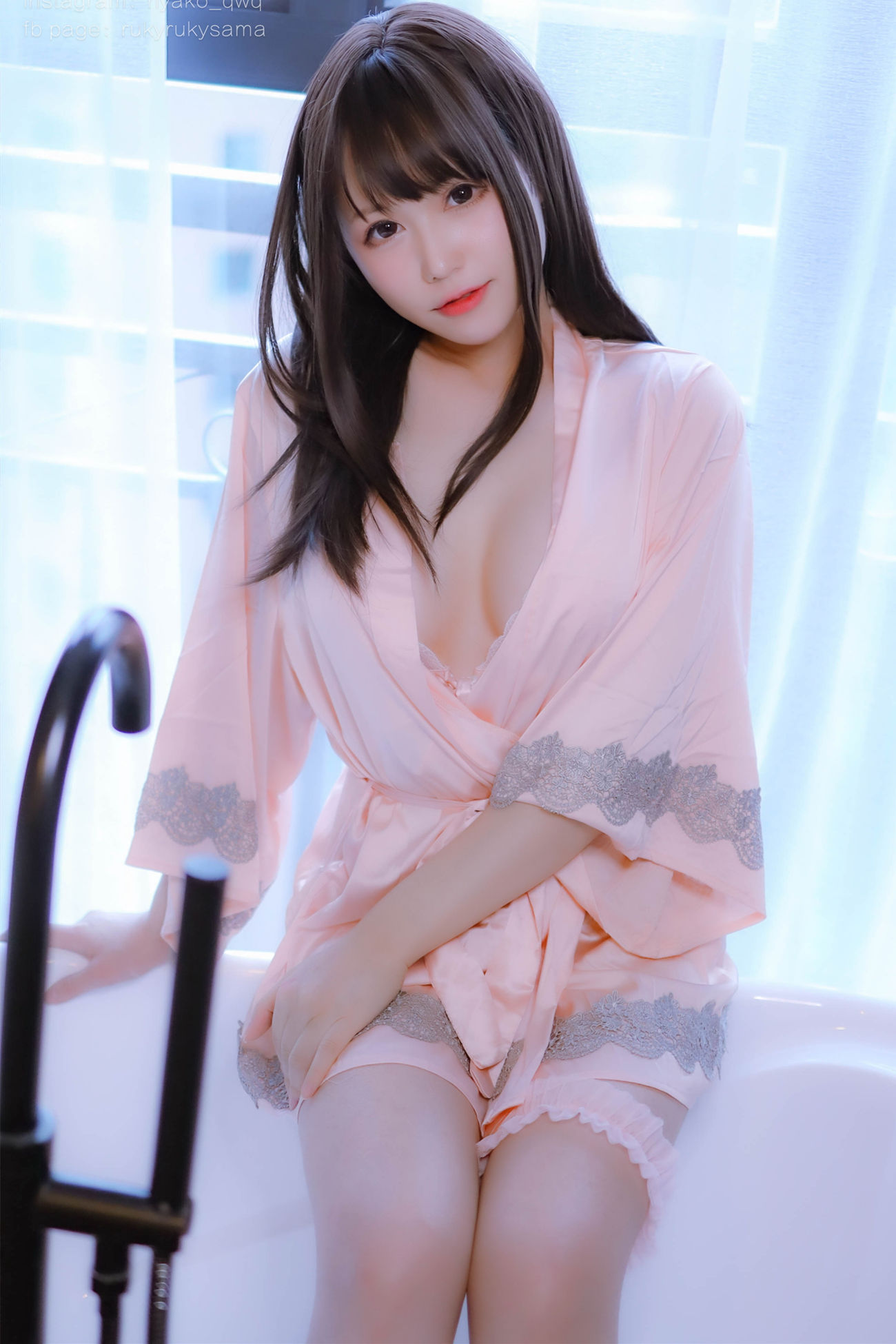 Nyako喵子 妄想彼女との同棲生活丝绸睡衣-COS世界