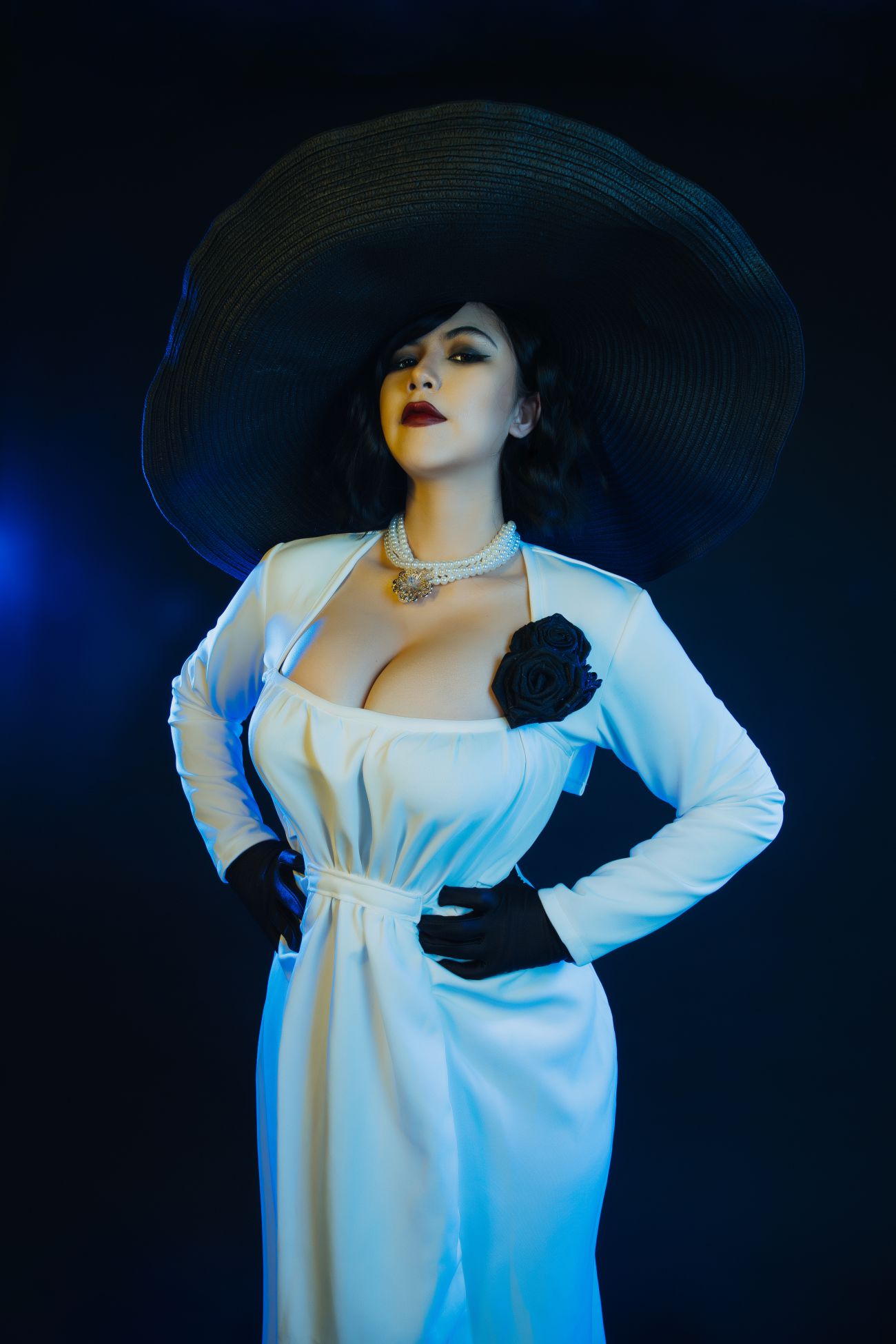 图片[2]-Uy Uy Lady Dimitrescu-COS世界