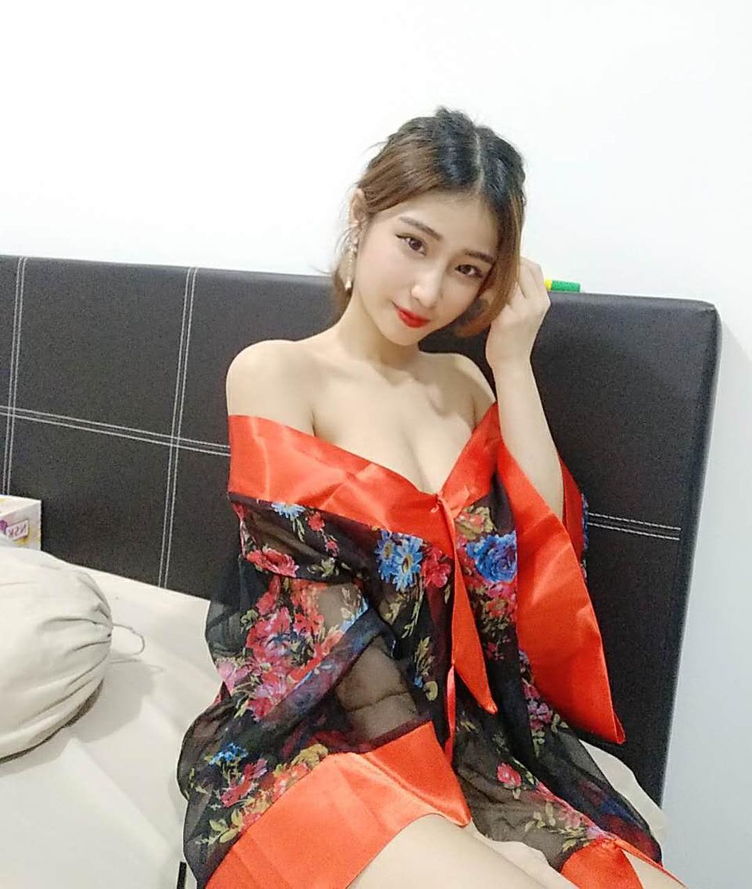 图片[4]-事业线超深，大马美女创业家妃妃-COS世界