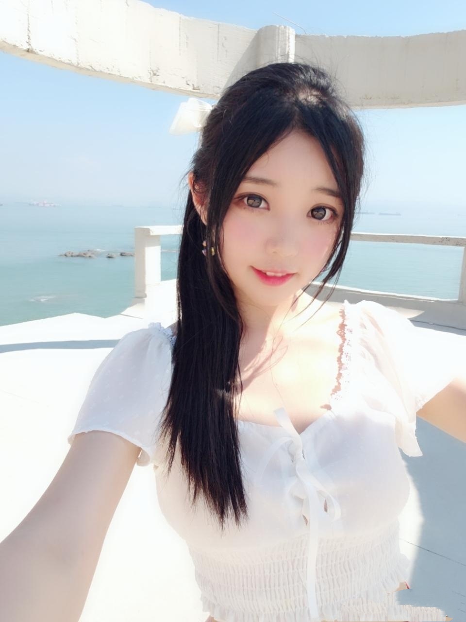 清新长腿妹子欣小萌，谢谢你喜欢如此平凡的我-COS世界
