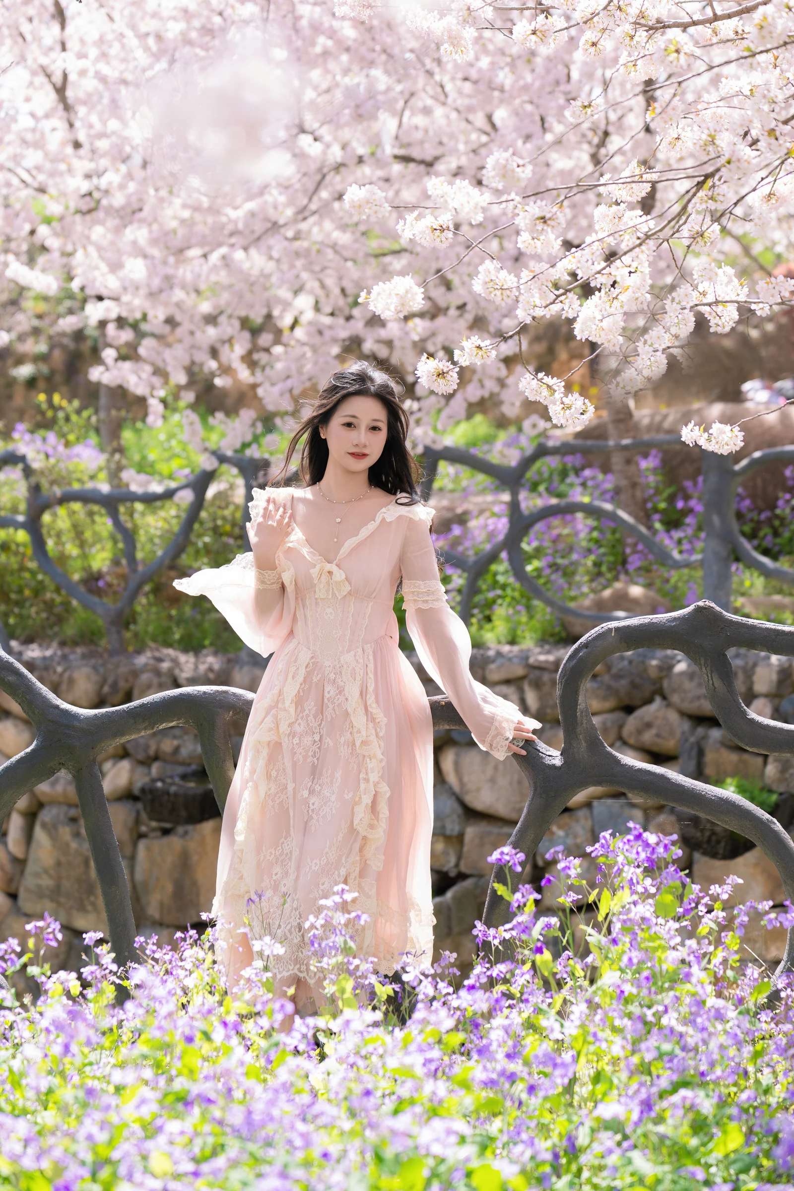图片[3]-YITUYU艺图语 2024.05.09 樱花树下的她 橙子舒-COS世界