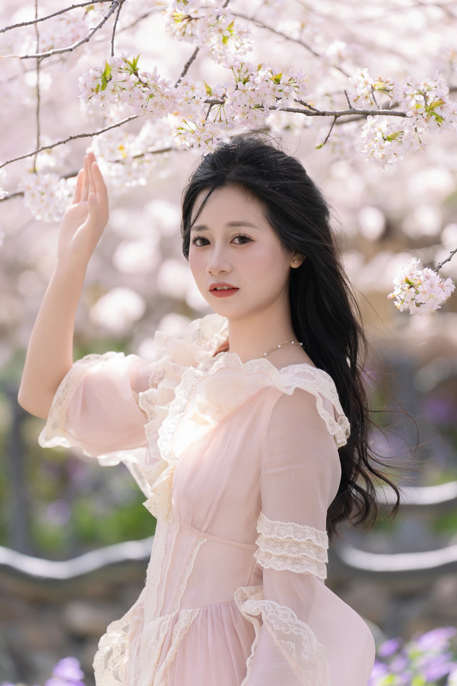 图片[4]-YITUYU艺图语 2024.05.09 樱花树下的她 橙子舒-COS世界