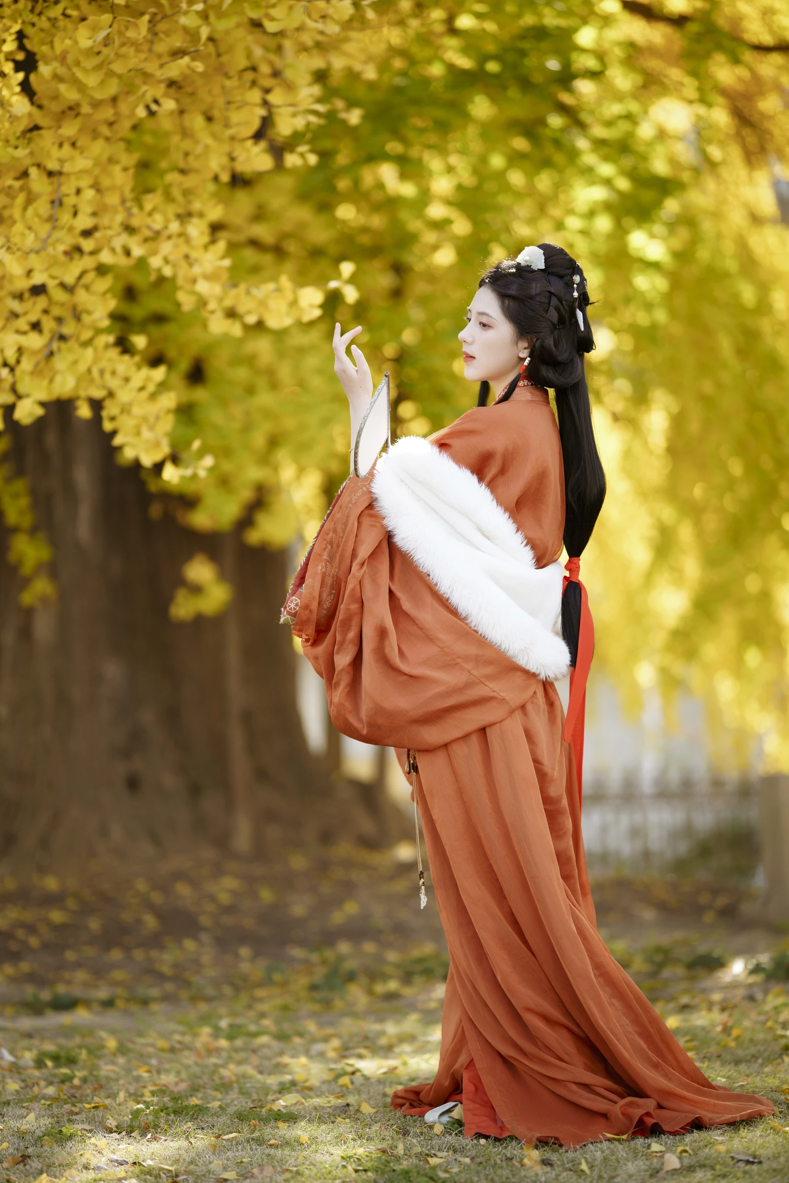 图片[5]-YITUYU艺图语 2024.01.19 深秋杏情 潘潘-COS世界