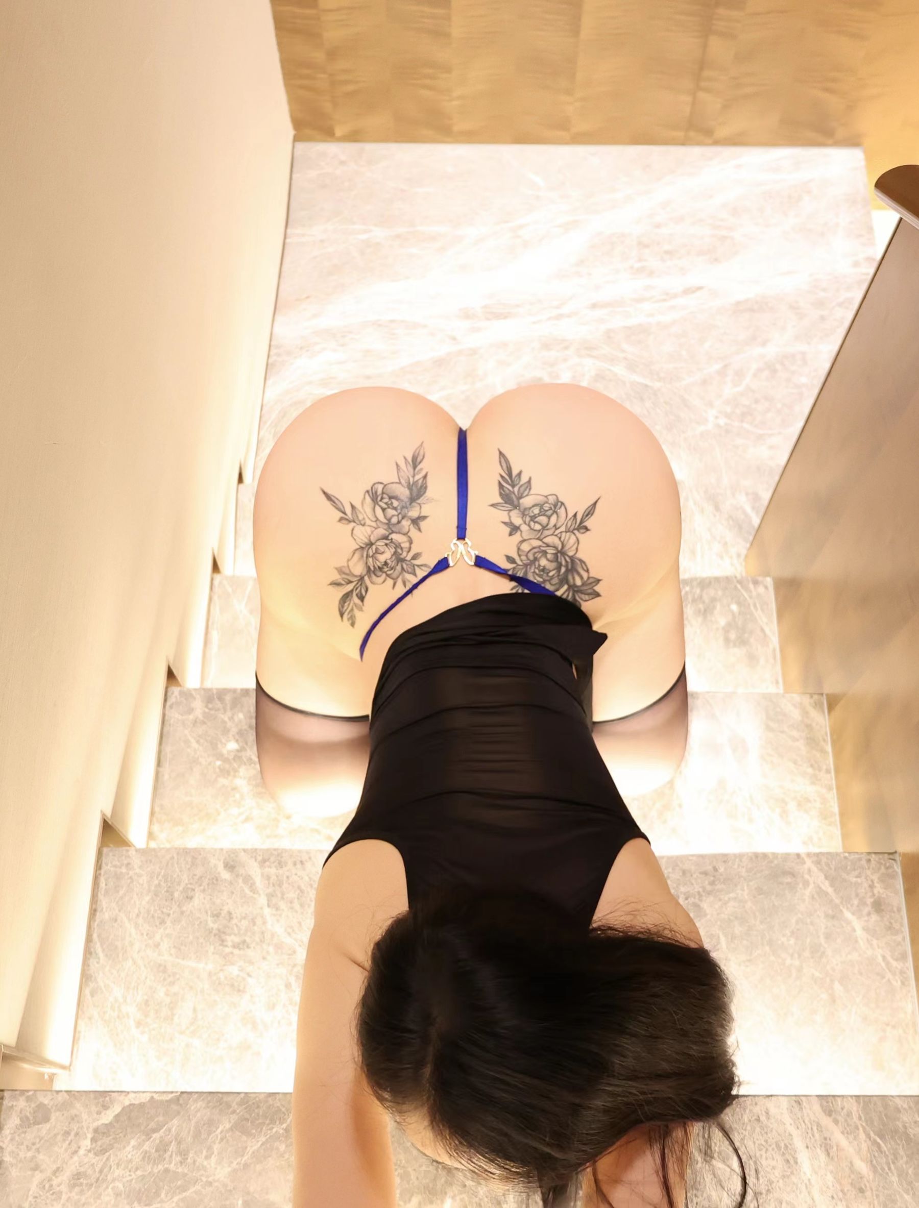 图片[3]-美臀女神左公子666 – 渔网连体 28P-COS世界