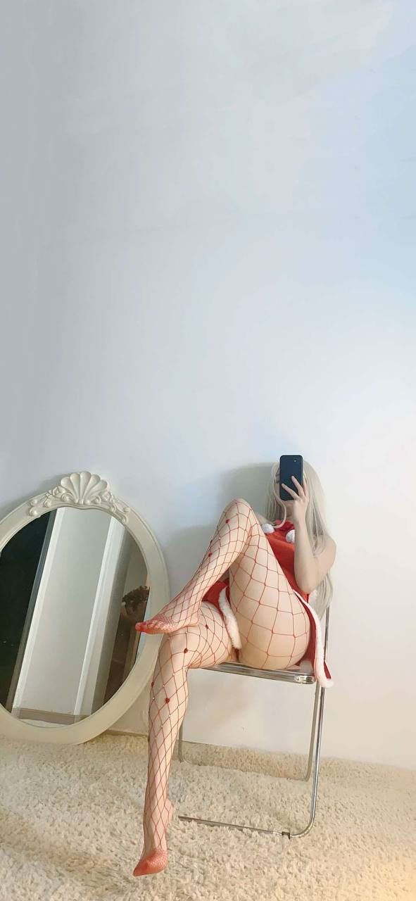 图片[2]-俏妞qiaoniuTT – 红色网丝 14P-COS世界